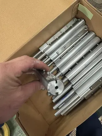 Batch of turned steel shafts