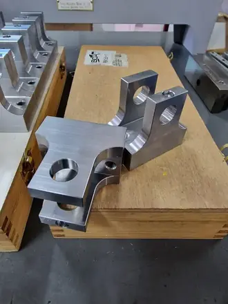 Machined clamp assembly